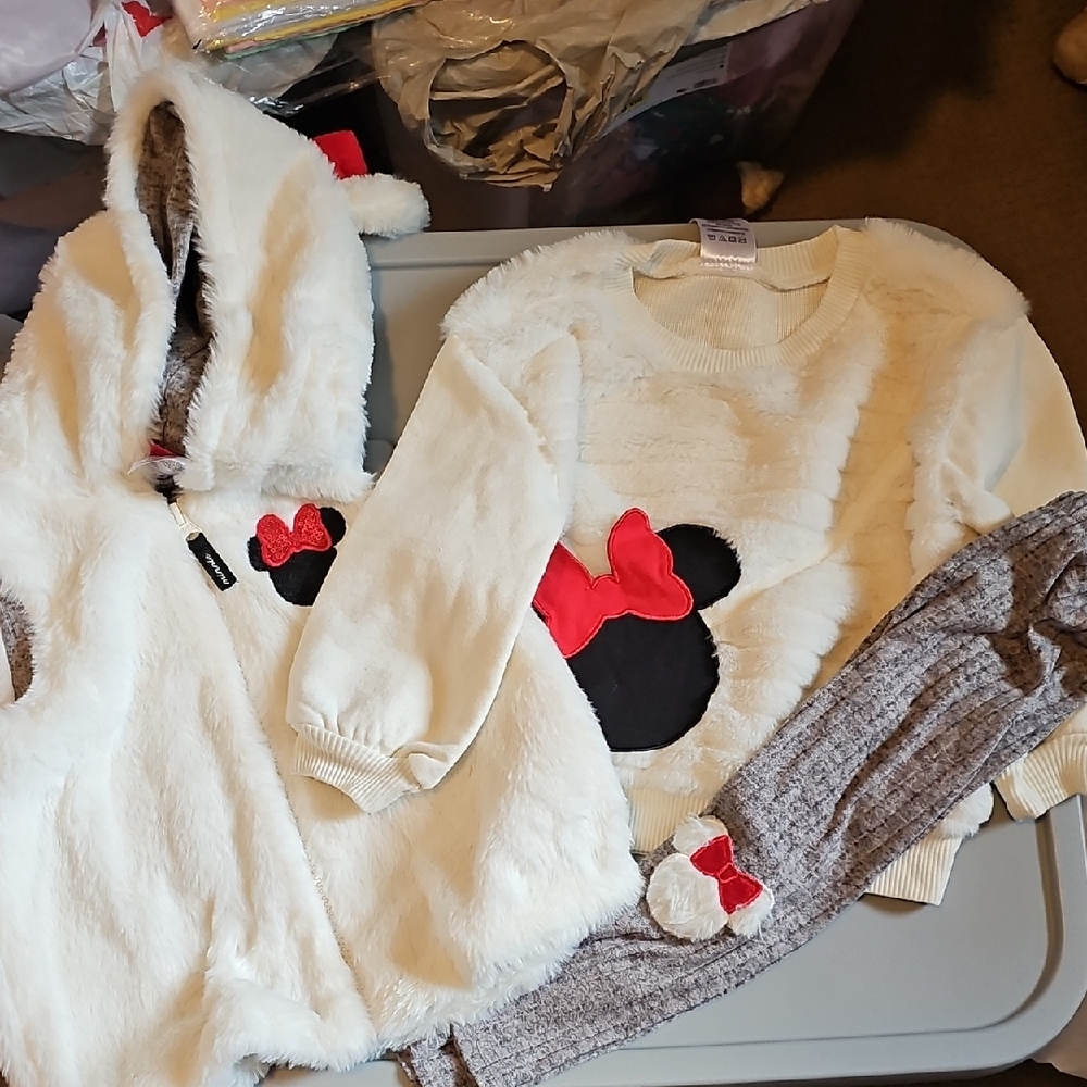 DISNEY  MINNIE  MOUSE  3 PIECE SET EUC SIZE 2T